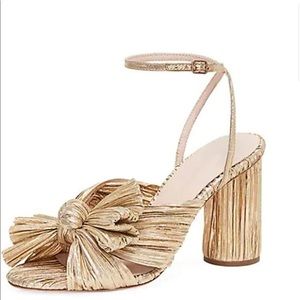 Gold Bow Knot Heeled Sandals. Size 8.